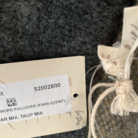 Leopard Patchwork Sweater - Gray and Gold - Picture 6 of 12